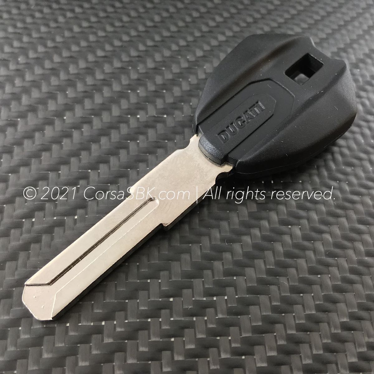 Ducati OE blank key w. transponder Streetfighter Monster 696 1100 59840341A