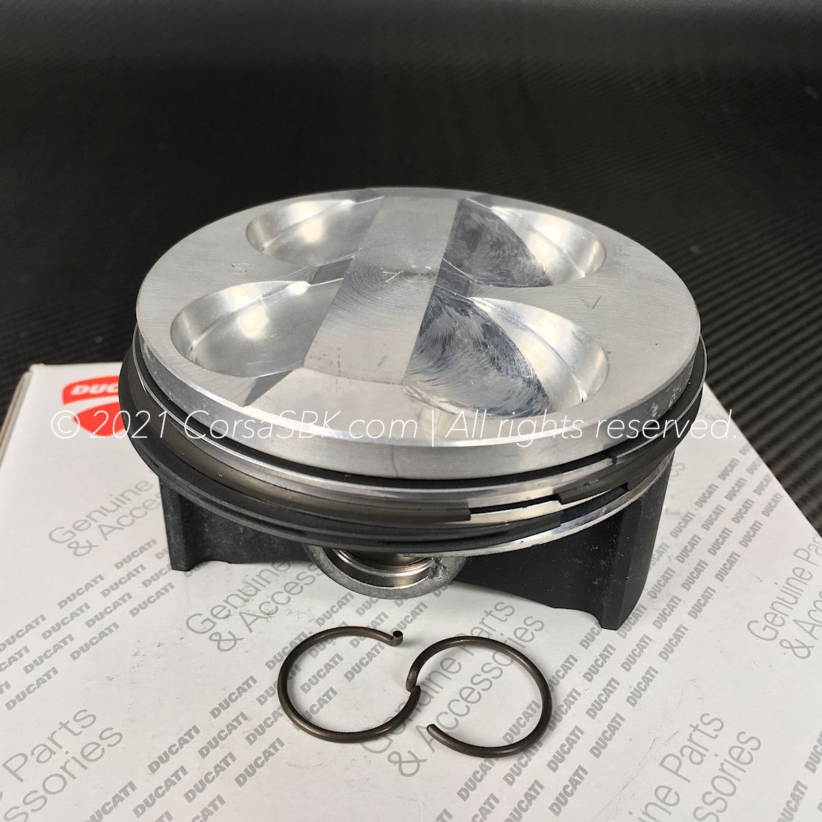 Ducati Corse 851 Racing / Corsa Ø 94 mm Piston set 12220161A NLA